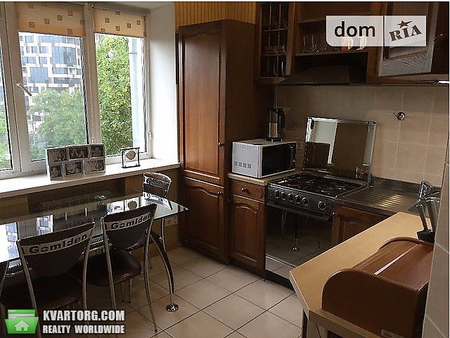 Rent out 2-room apartment. Киев,  Барбюса — photo 3