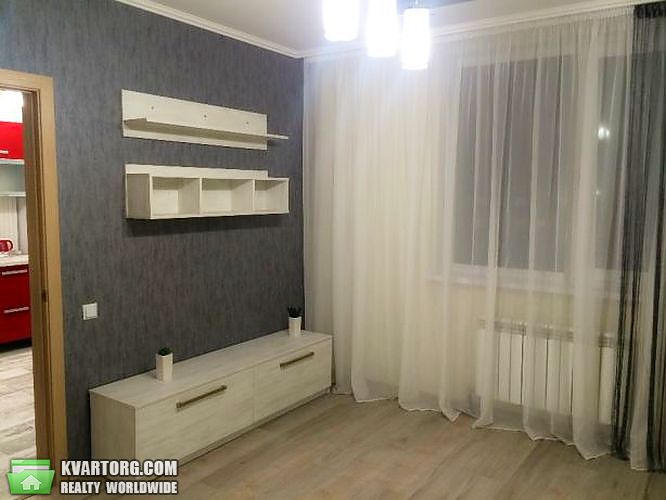 Rent out 1-room apartment. Киев,  Невская — photo 5