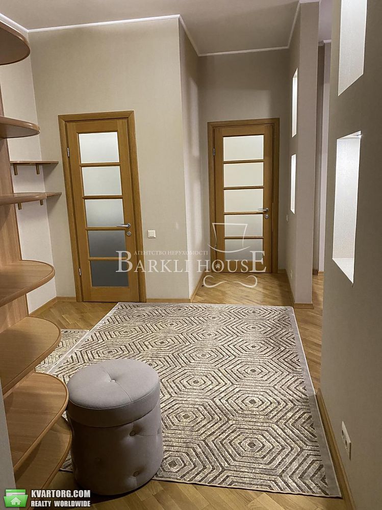 Rent out 2-room apartment. Киев,  Леси Украинки бул — photo 10