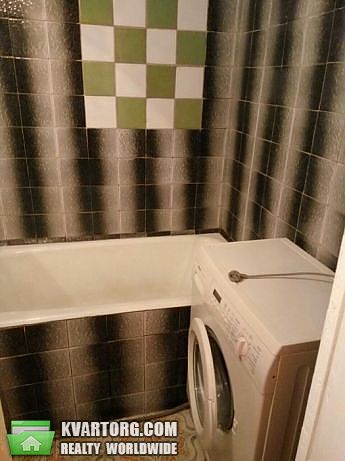 Rent out 1-room apartment. Киев,  Жмеринская — photo 4
