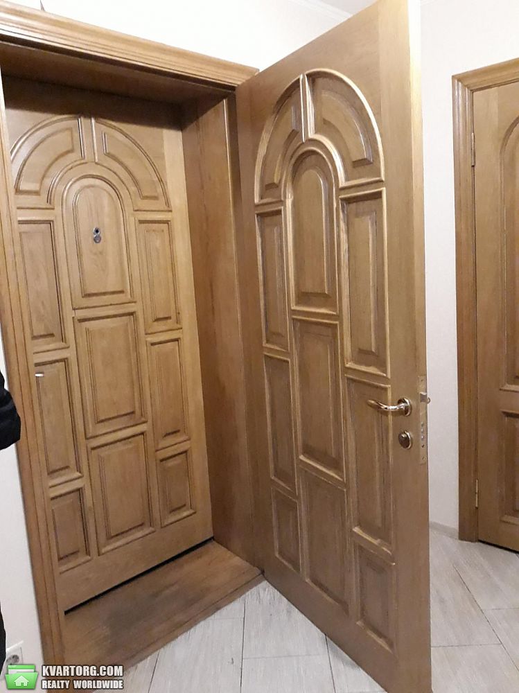 Rent out 2-room apartment. Киев,  Малевныча — photo 5