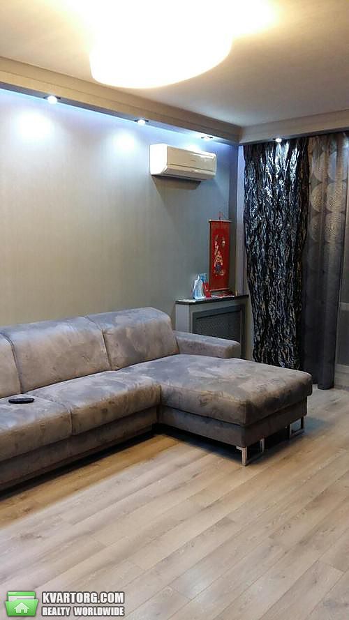 Rent out 2-room apartment. Киев,  Драгоманова — photo 4