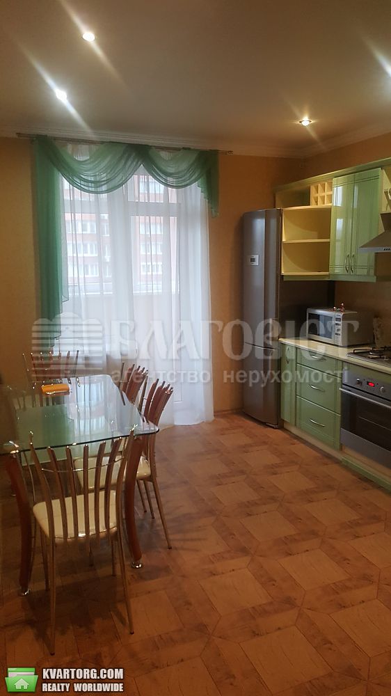 Rent out 2-room apartment. Киев,  Дмитриевская — photo 8