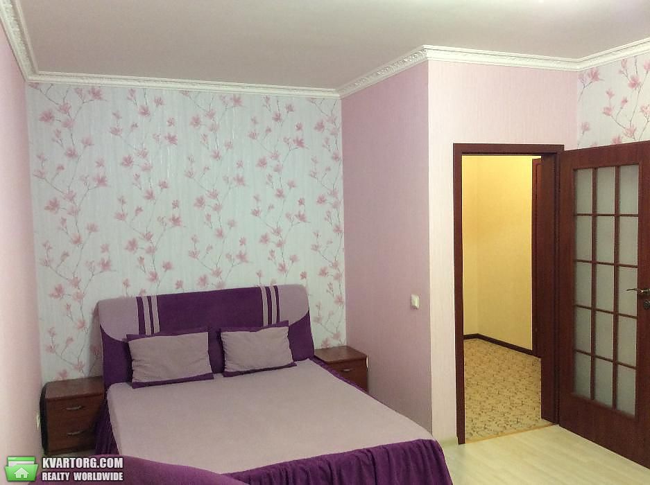 Rent out 1-room apartment. Киев,  Чавдар — photo 5