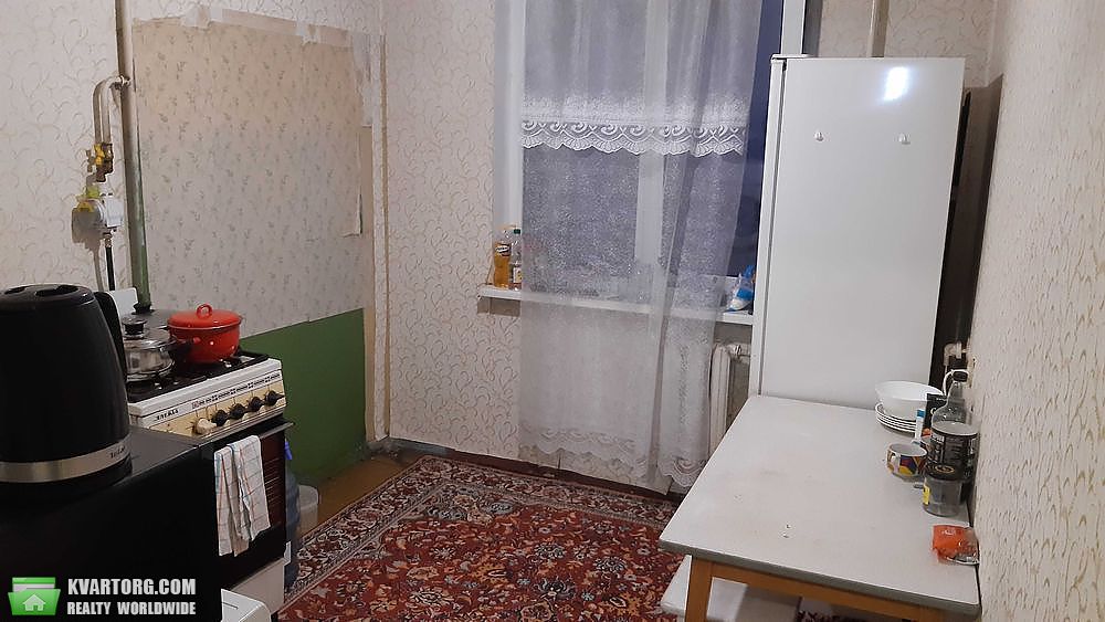 Sell 2-room apartment. Киев,  Навои пр — photo 1