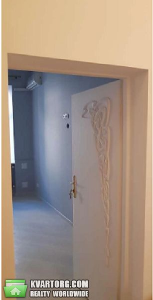 Sell 2-room apartment. Киев,  Малоподвальная — photo 3