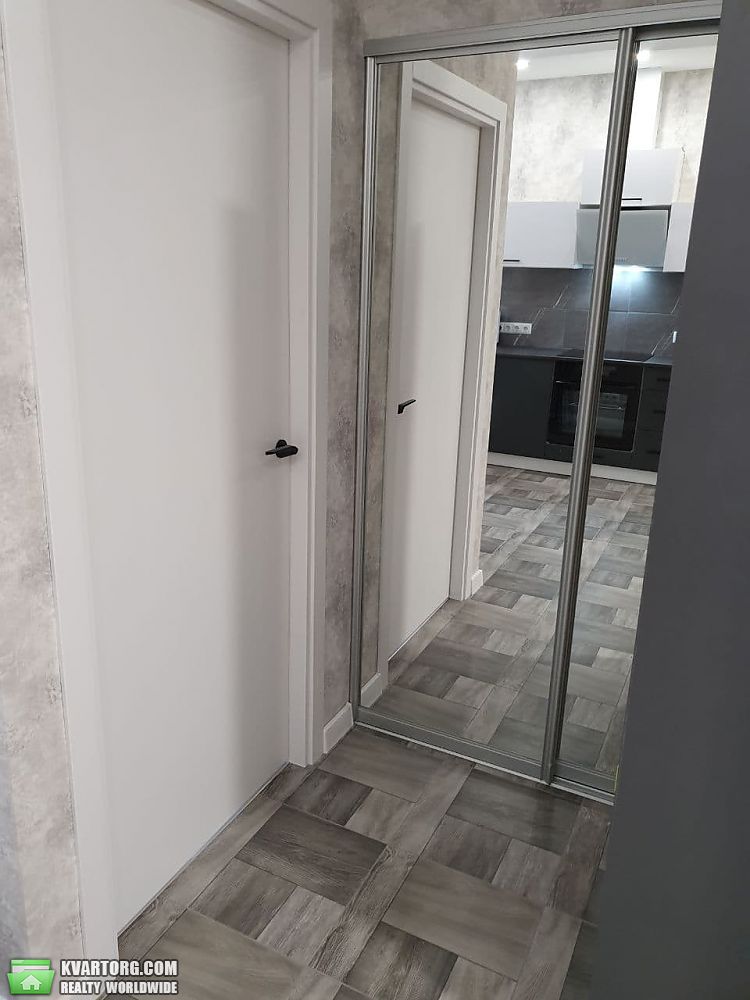 Sell 2-room apartment. Днепропетровск, Комсомольская — photo 5