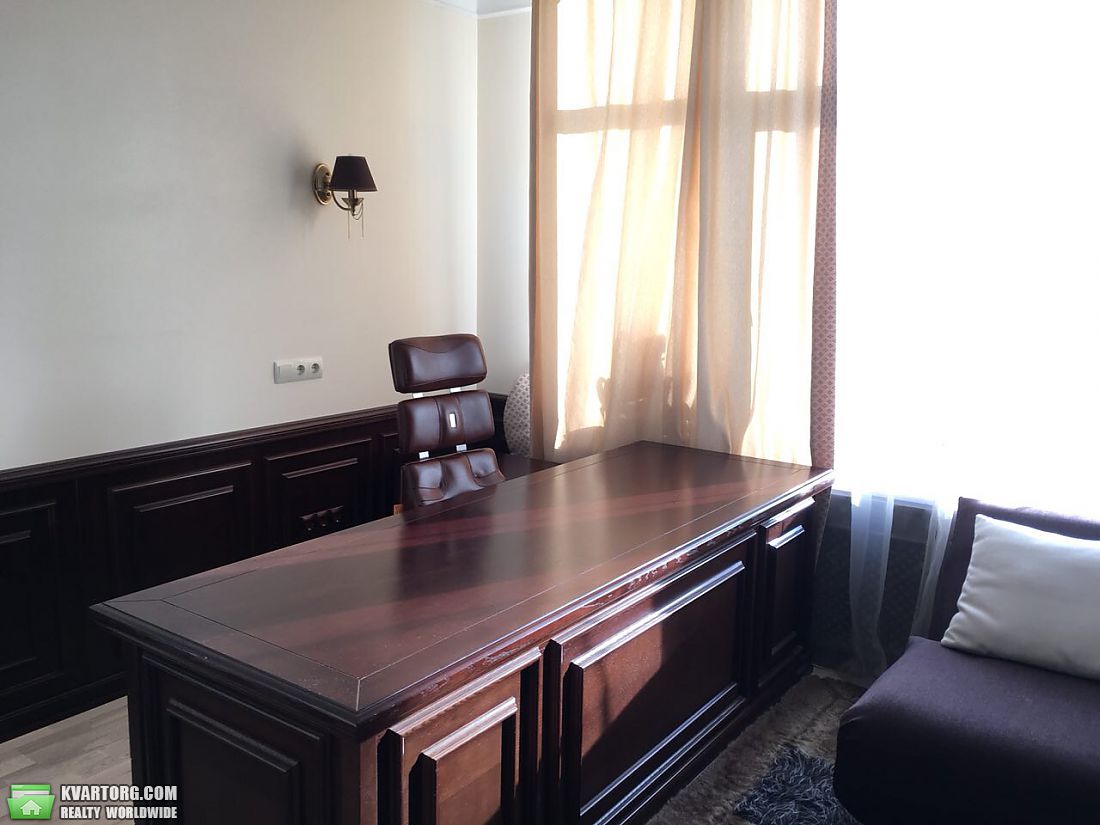 Rent out 3-room apartment. Киев,  Драгомирова — photo 7
