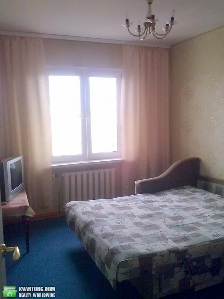 Rent out 2-room apartment. Киев, Милославская — photo 3