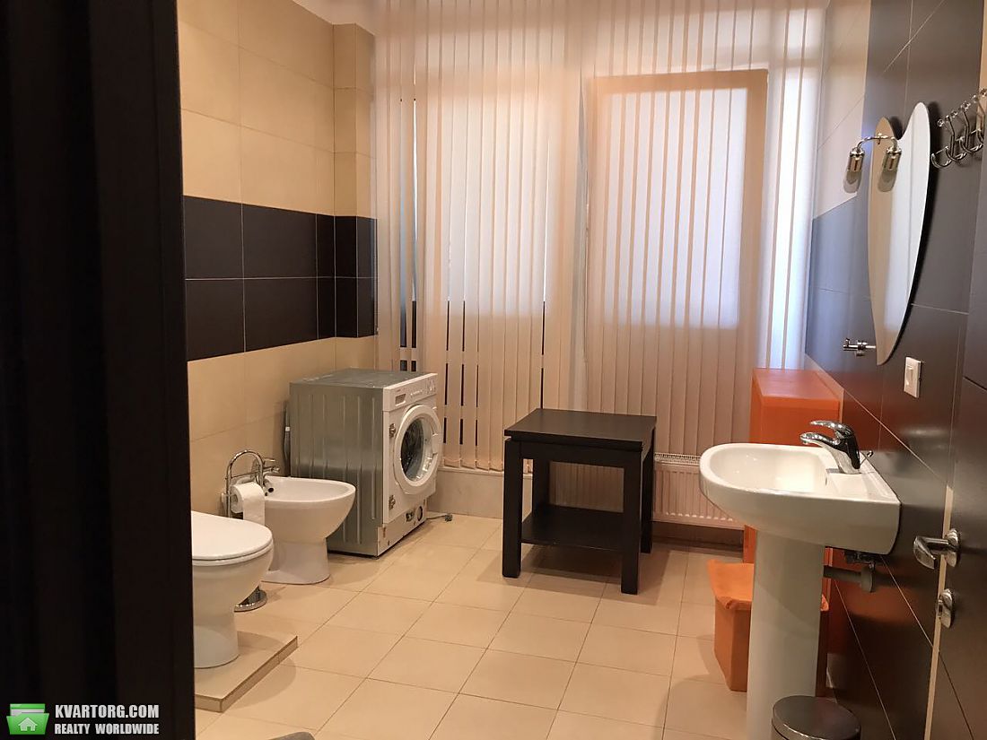Rent out 2-room apartment. Одесса, Французский бульвар — photo 4