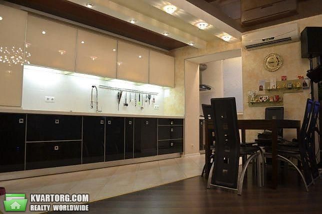 Sell 3-room apartment. Киев,  Кудрявская — photo 1