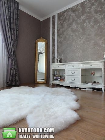 Rent out 2-room apartment. Киев, Коновальца — photo 2