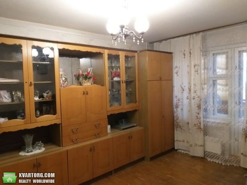 Sell 3-room apartment. Киев,  Милославская — photo 8