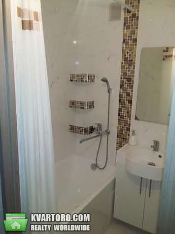 Sell 2-room apartment. Киев,  Дегтяревская — photo 6
