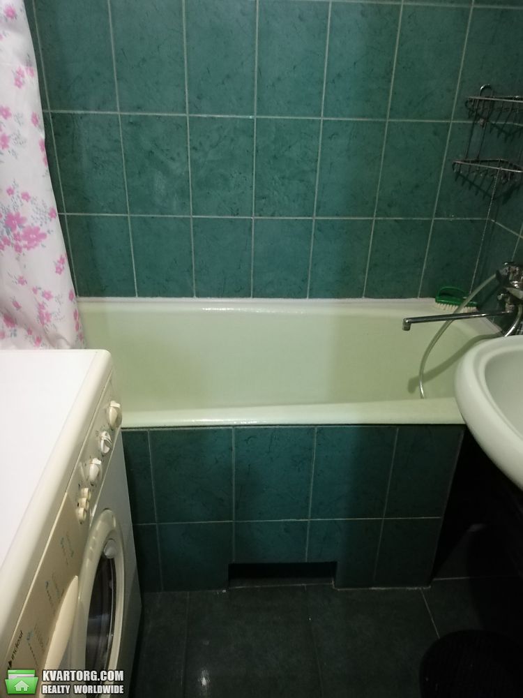 Rent out 2-room apartment. Киев,  Братиславская — photo 5