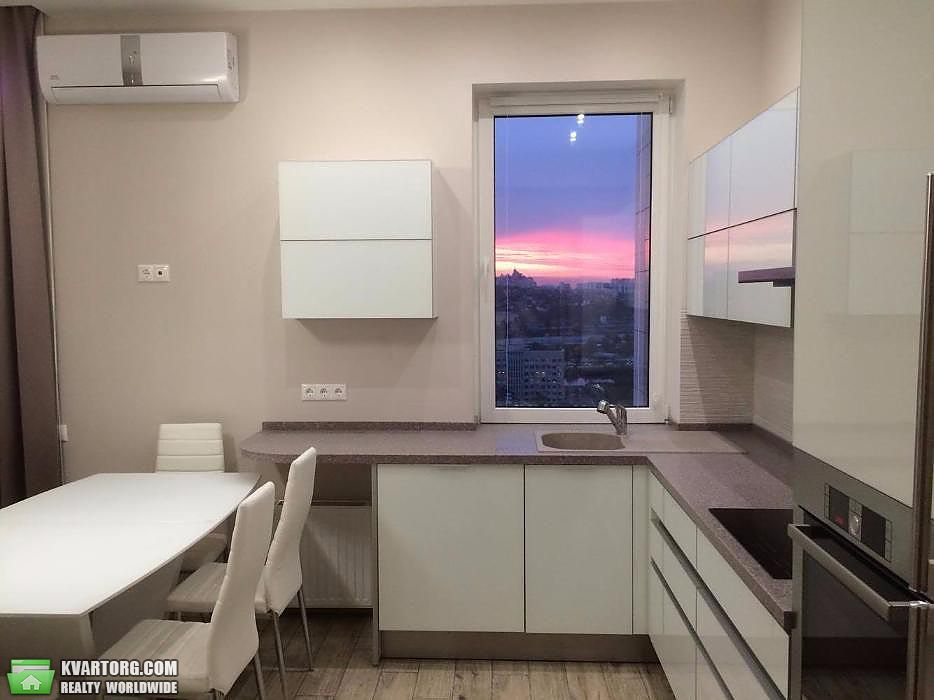 Rent out 2-room apartment. Киев, деловая — photo 7