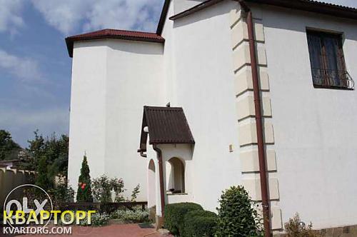 Rent out house. Киев,  Бажана — photo 1