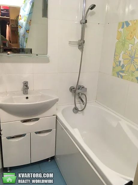 Rent out 1-room apartment. Киев,  Жмаченко — photo 2