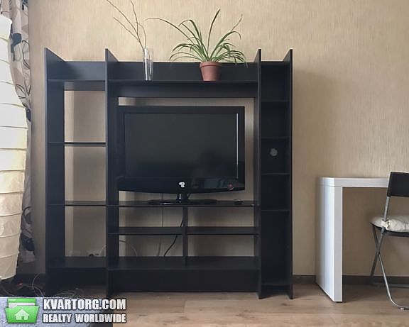 Rent out 2-room apartment. Киев,  Вернадского бул — photo 10