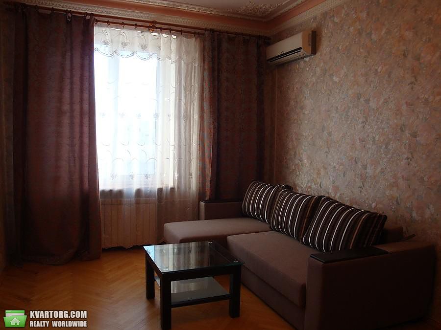 Rent out 2-room apartment. Киев,  Пугачева — photo 1