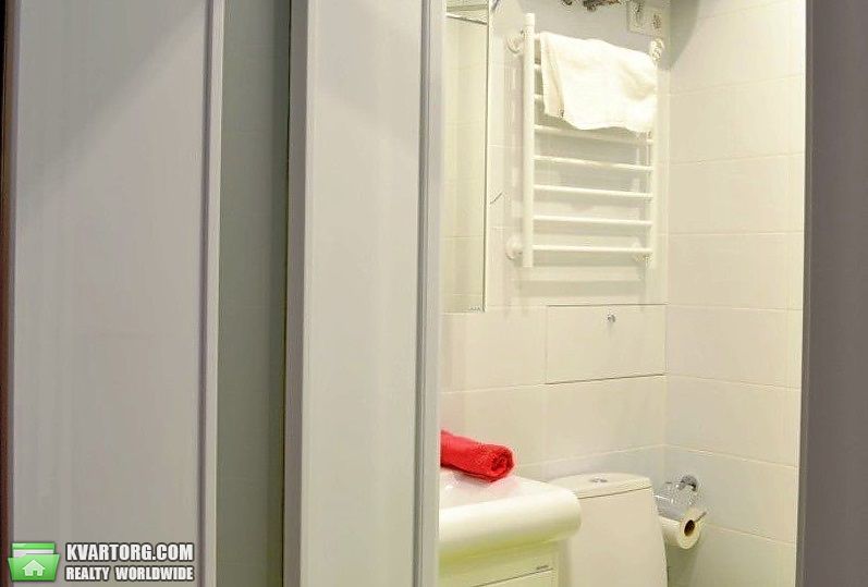 Sell 2-room apartment. Киев,  Набережно-Крещатикская — photo 7