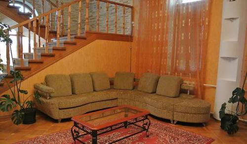 Rent out house. Харьков, шляховая — photo 5
