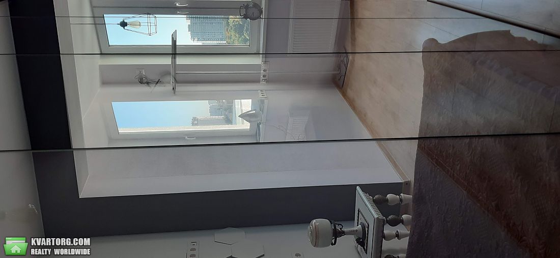 Sell 2-room apartment. Киев,  Рижская — photo 4