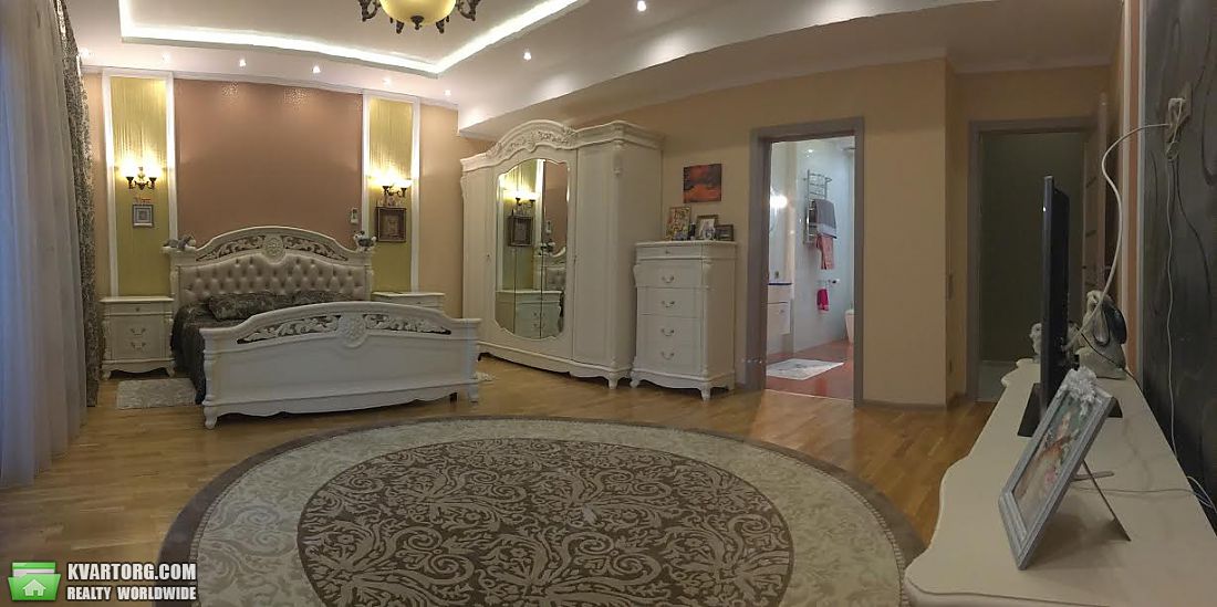 Sell 3-room apartment. Киев,  Щорса — photo 3