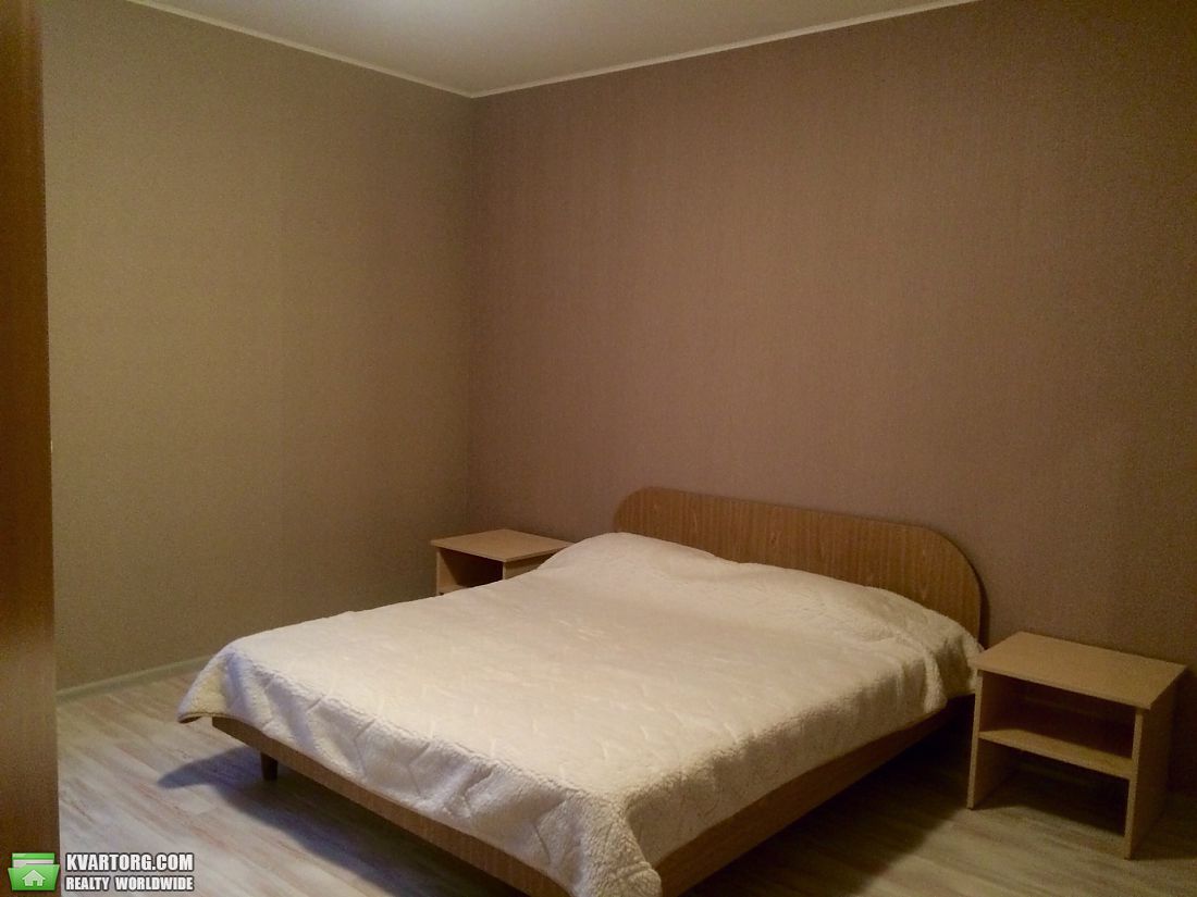 Rent out house. Киев,  Луначарского — photo 4