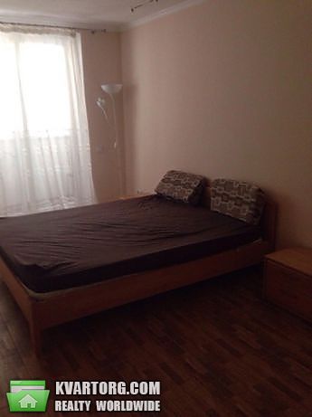 Rent out 2-room apartment. Киев,  Мельникова — photo 3