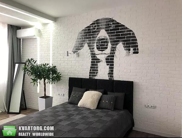 Rent out 2-room apartment. Киев, Коновальца Евгения — photo 9