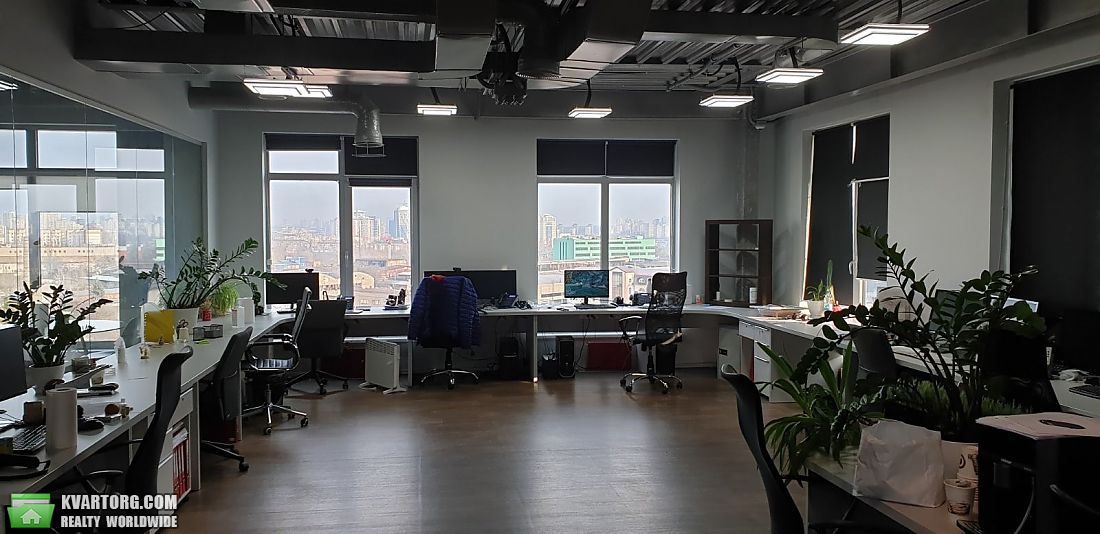 Rent out office. Киев,  Дегтяревская — photo 3