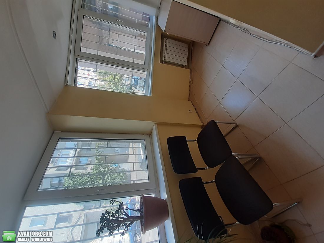 Rent out office. Киев, Константиновская — photo 6