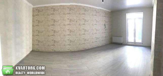 Sell 2-room apartment. Киев,  Дегтяренко — photo 3