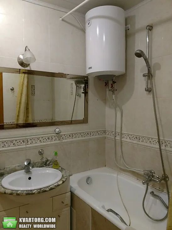 Rent out 2-room apartment. Киев,  Бажана — photo 6