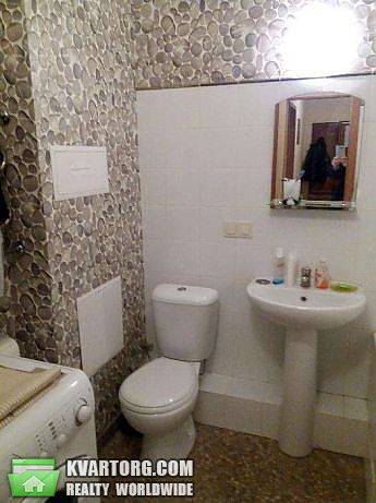 Rent out 1-room apartment. Киев, Пчелки — photo 9