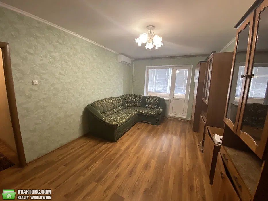 Rent out 2-room apartment. Киев,  Яблонской — photo 4