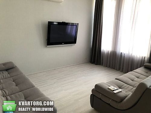 Rent out 2-room apartment. Киев,  Верховного Совета бул — photo 3