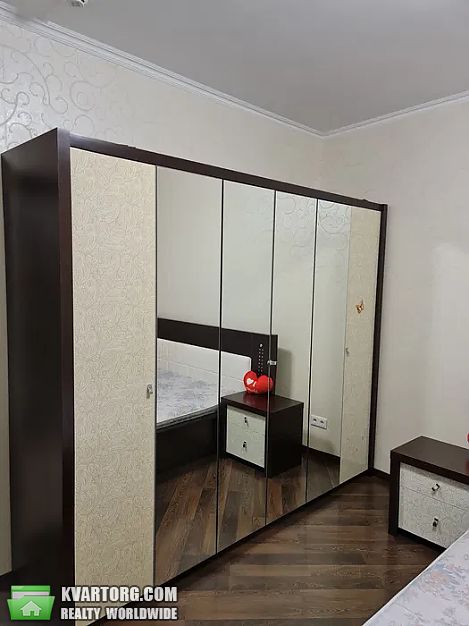 Rent out 2-room apartment. Киев,  Днепровская наб — photo 8