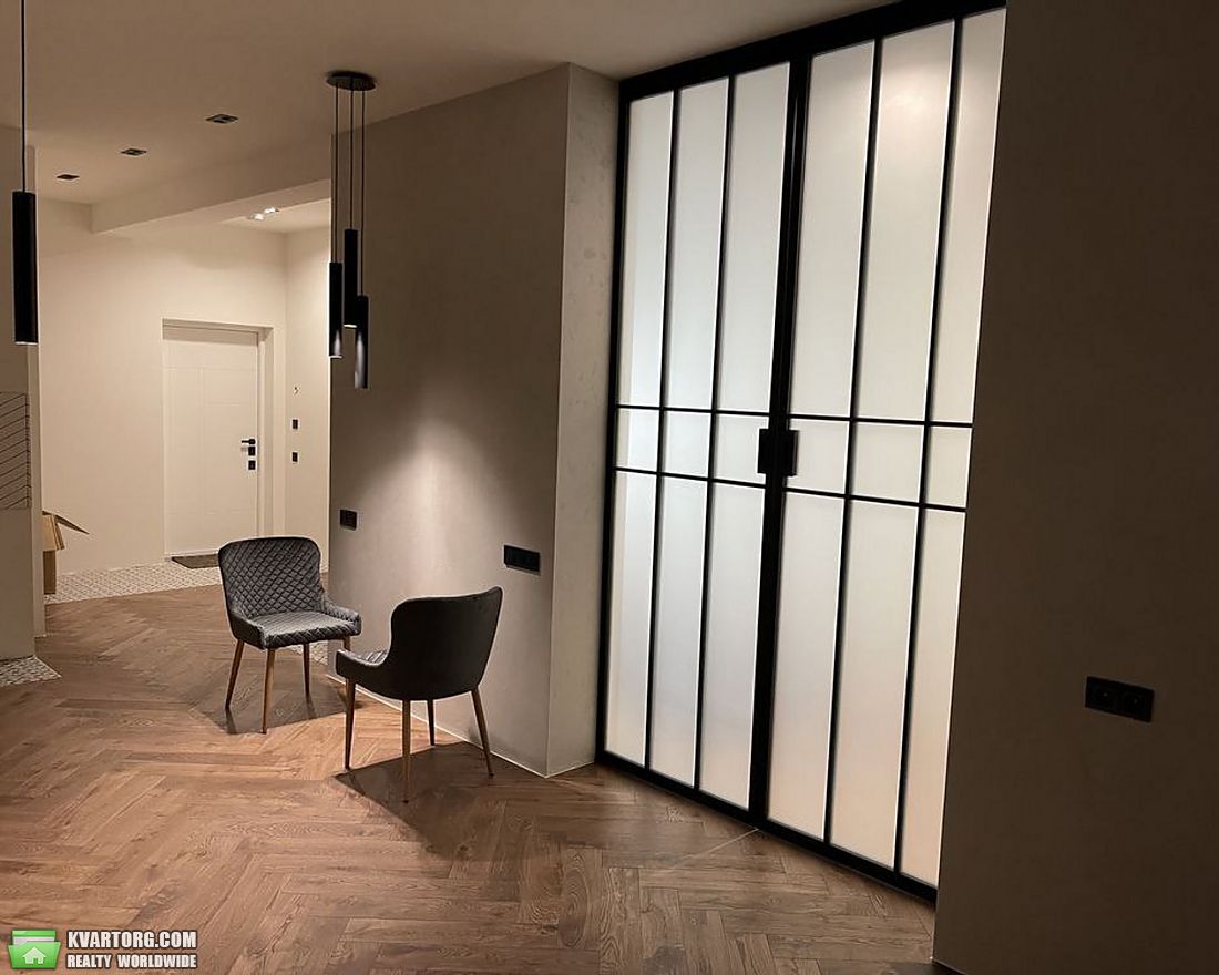 Sell 2-room apartment. Киев,  Барбюса — photo 1