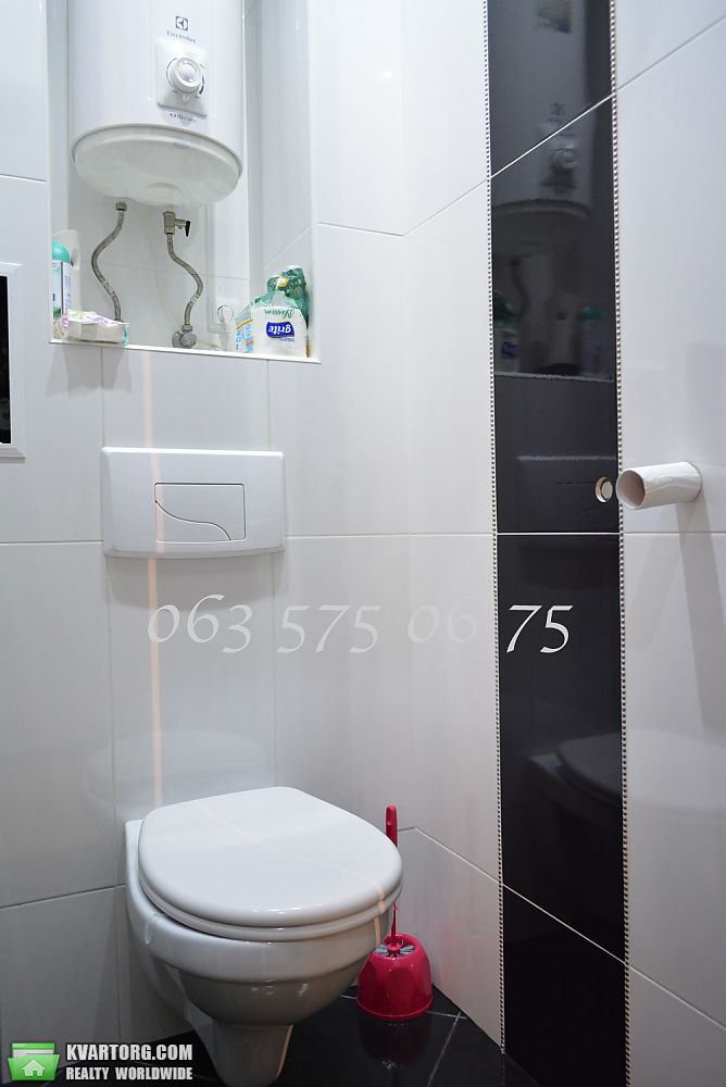 Sell 3-room apartment. Киев, Российская ул. — photo 7