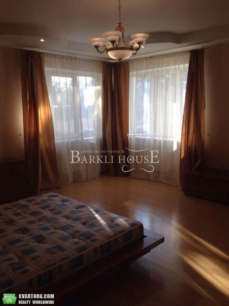 Rent out Townhouse. Киевская обл., Романово — photo 2