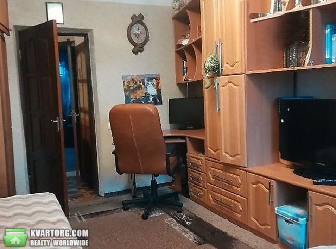 Sell 2-room apartment. Киев,  Дегтяревская — photo 1