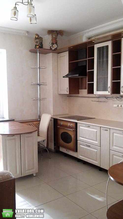 Rent out 2-room apartment. Киев,  Васильченко — photo 3