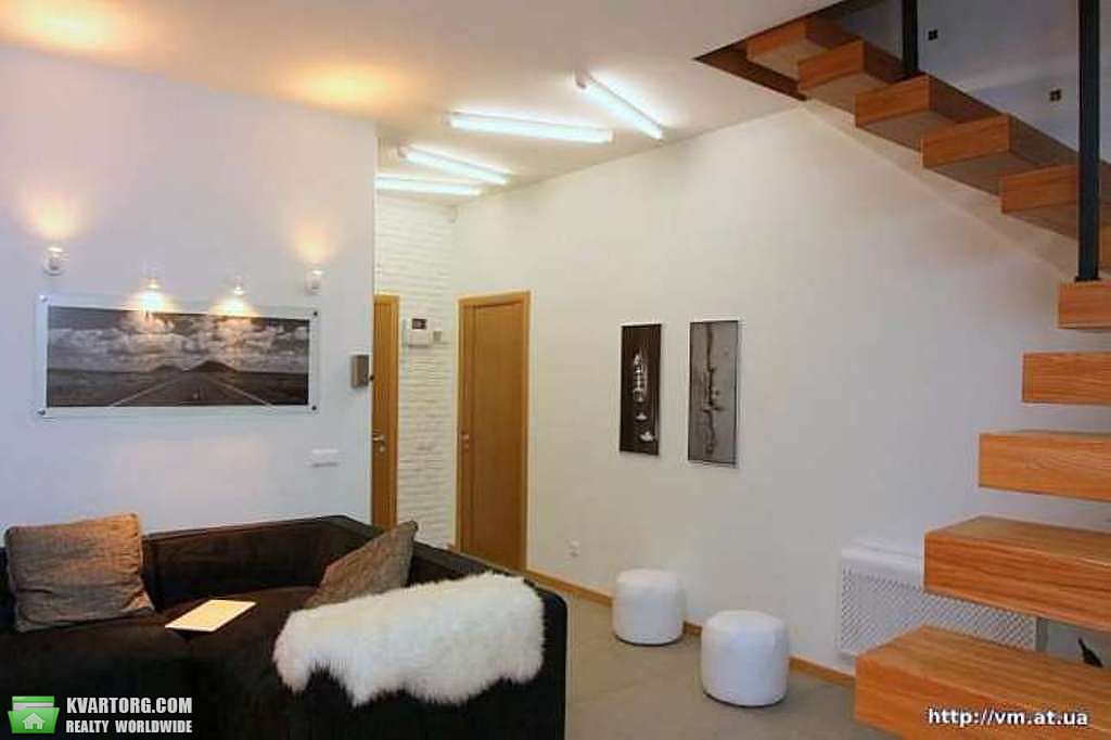 Rent out 3-room apartment. Киев,  Урловская — photo 3