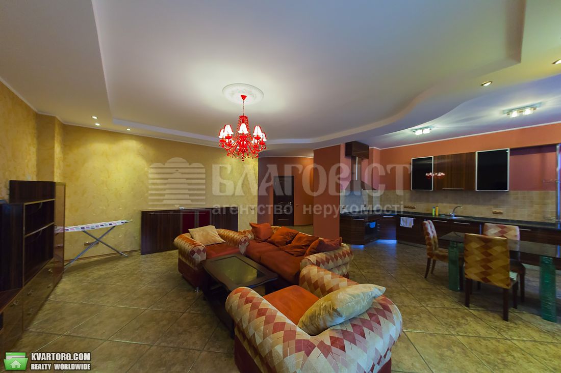 Rent out 3-room apartment. Киев,  Московская — photo 2