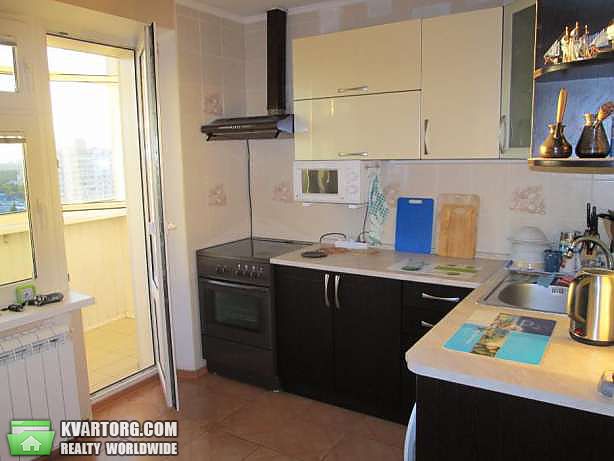 Sell 2-room apartment. Киев,  Миропольская — photo 8