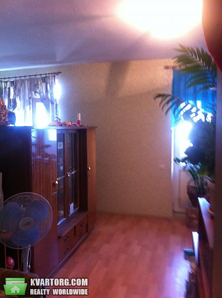 Sell 1-room apartment. Киев, Днепровская наб — photo 2