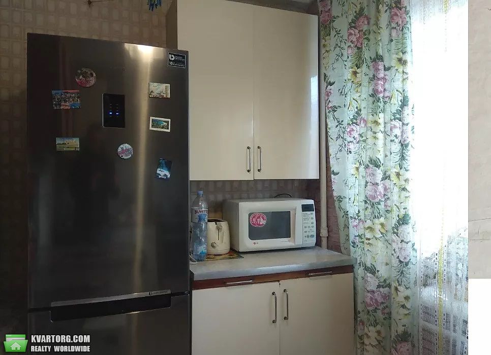 Rent out 3-room apartment. Киев,  Щербакова — photo 9
