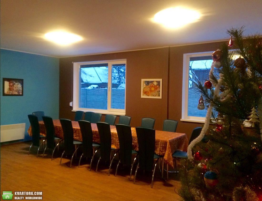 Rent out house. Киев,  Луначарского — photo 1